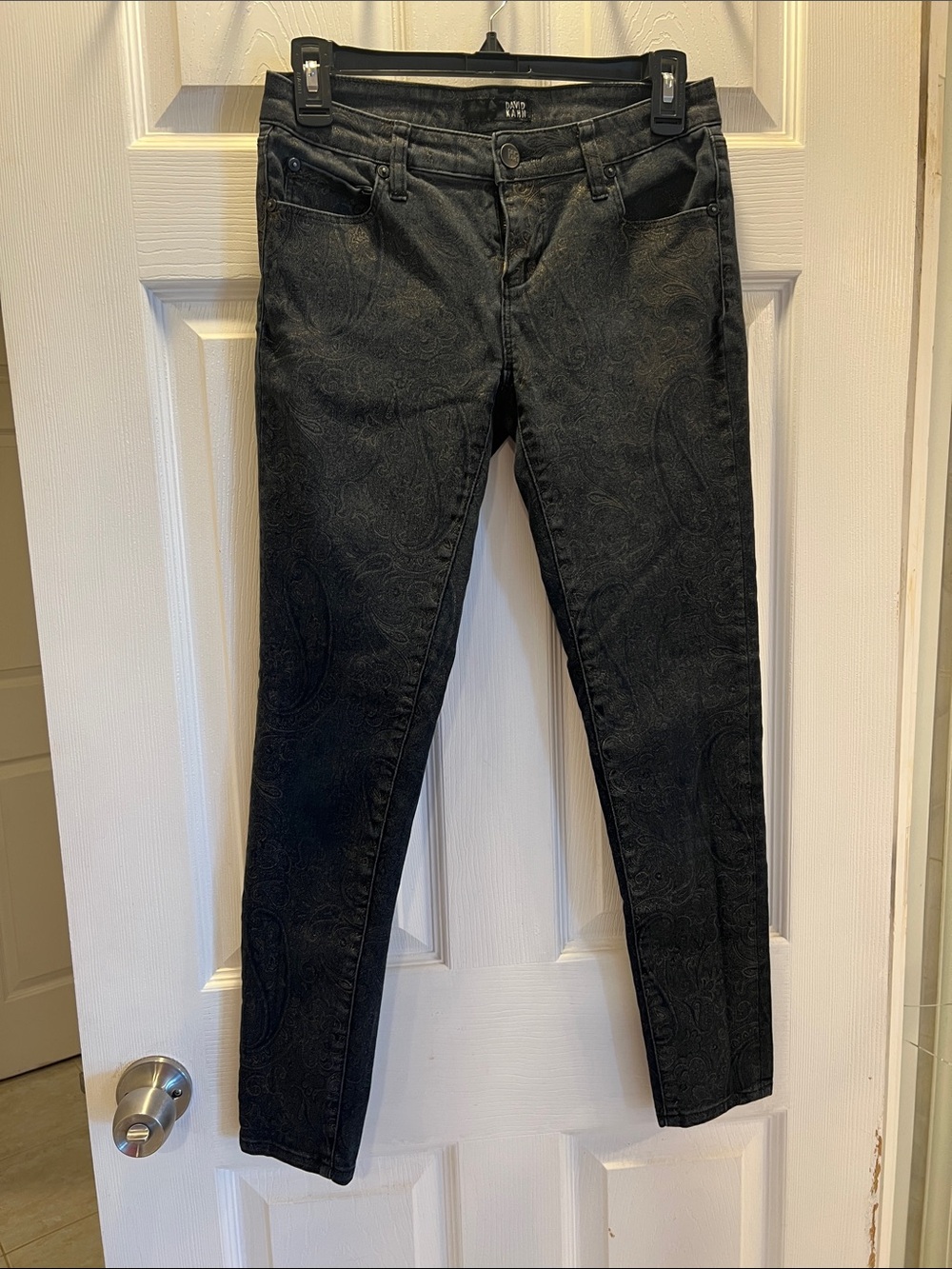 David Kahn Navy and Gold Paisley-Print Skinny Jeans